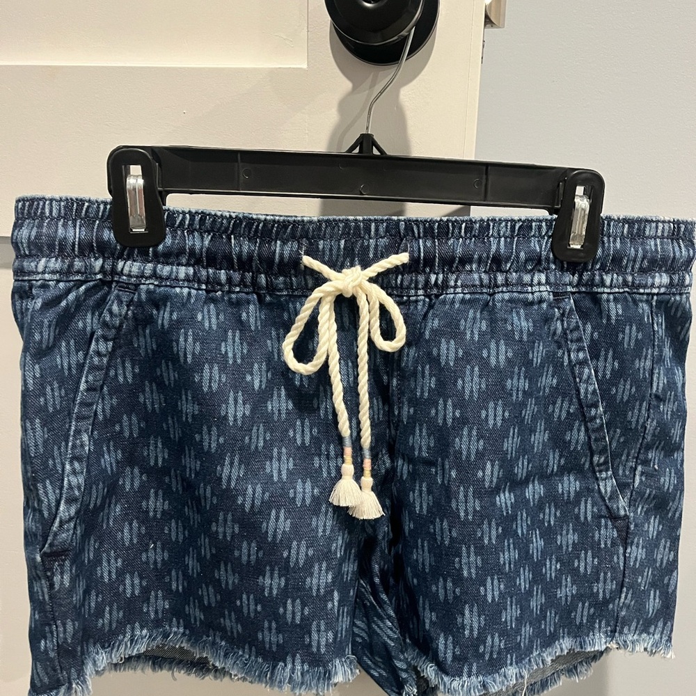 LOFT Indigo Patterned Jean Shorts
